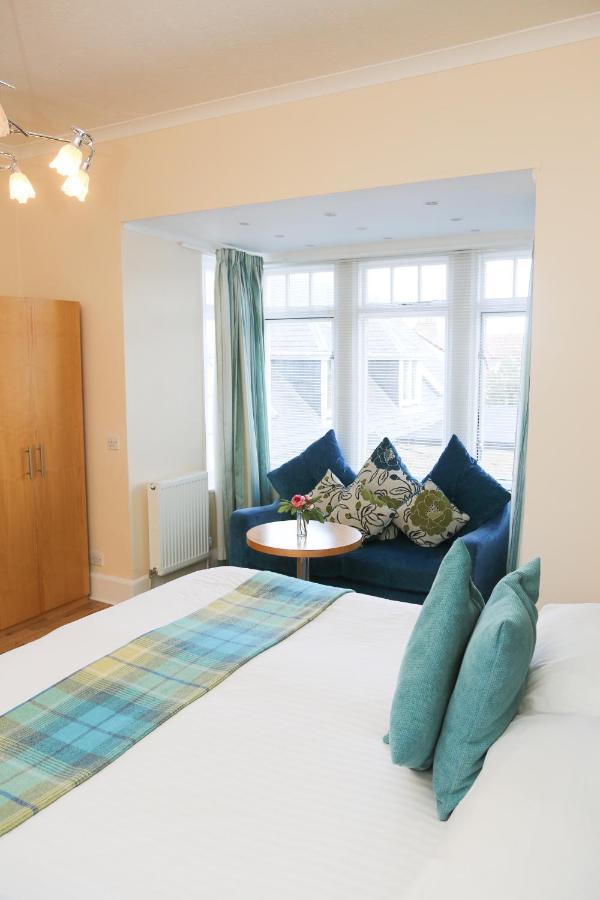 Clubhouse B& B Hotel 4*