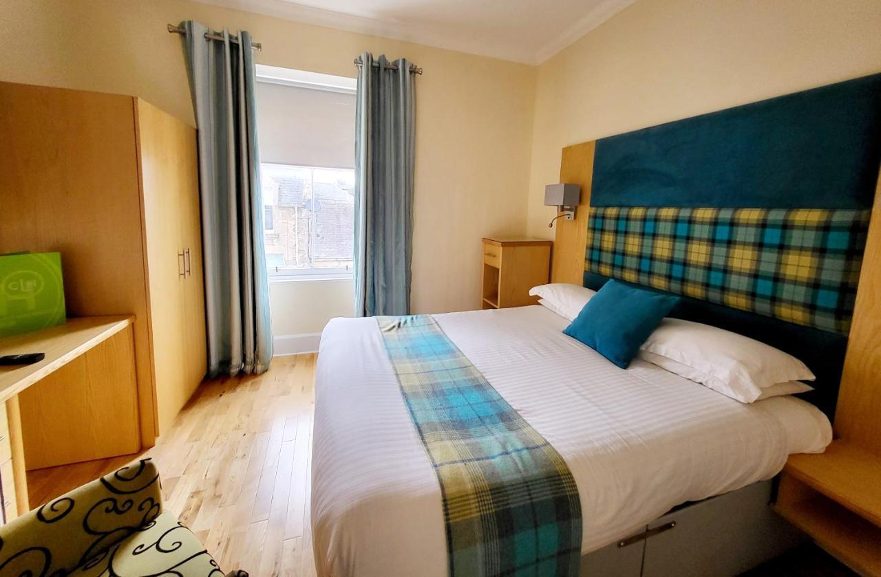Clubhouse B& B